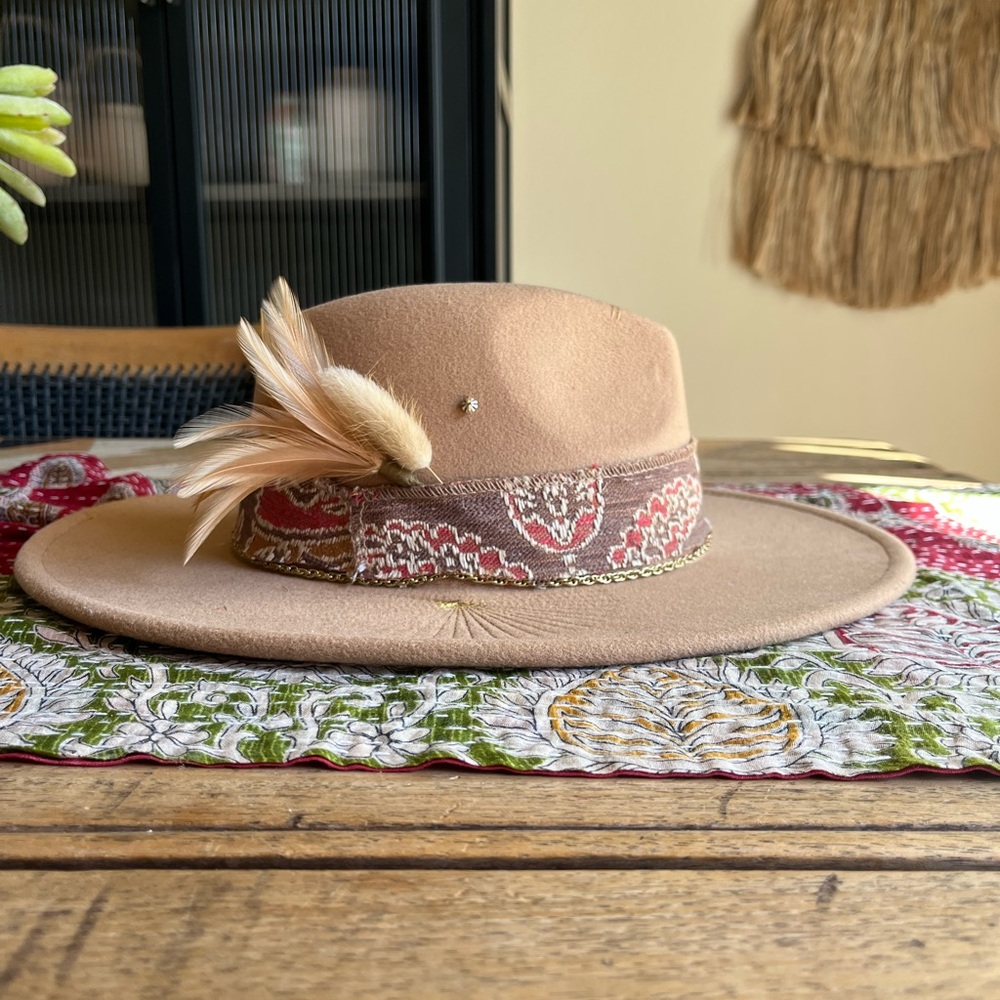 Elegant Tan Feathered Women's Hat